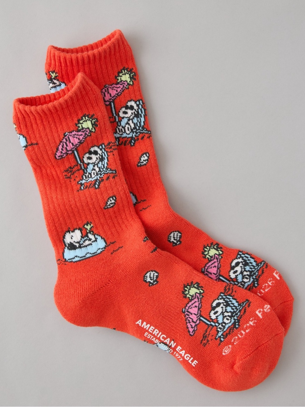 🆕🦅AE SNOOPY BEACH CREW SOCKS